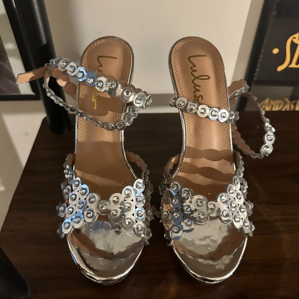 Lulu's Size 9 Sparkle Heels